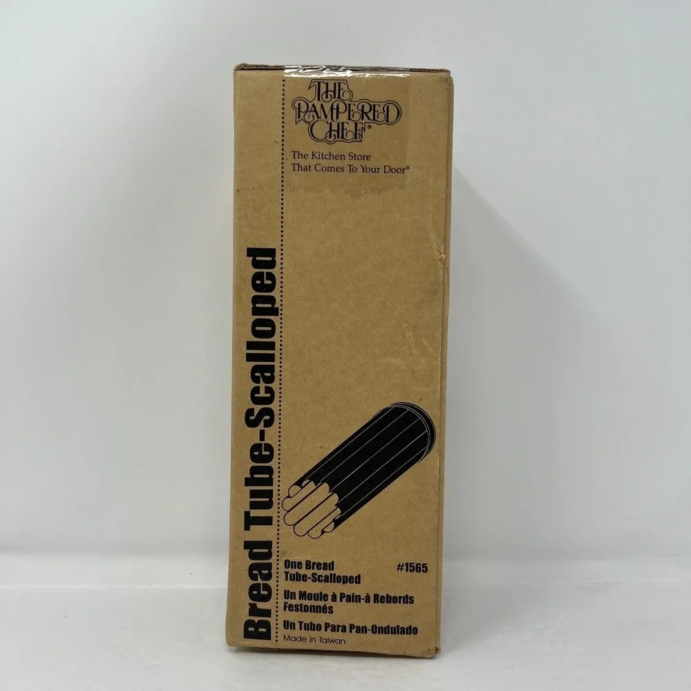 Pampered Chef 9 Inch Scalloped Bread Tube #1565 Metal Baking Tube Recipes